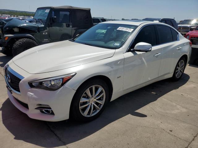 Infiniti Q50 base (2016)