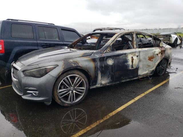 Infiniti Q50 base (2015)