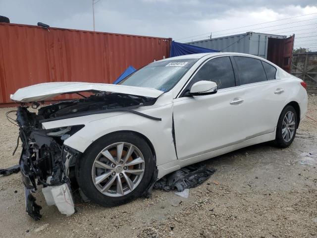 Infiniti Q50 base (2015)