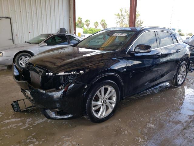 Infiniti Qx30 base (2019)