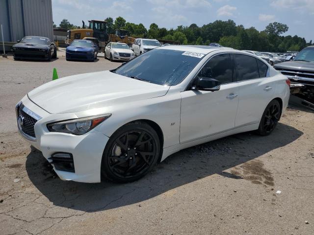 Infiniti Q50 base (2015)