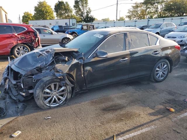Infiniti Q50 base (2015)
