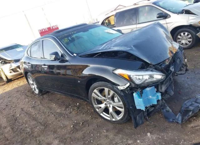 Infiniti Q70 (2015)