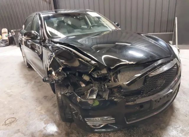 Infiniti Q70l (2015)
