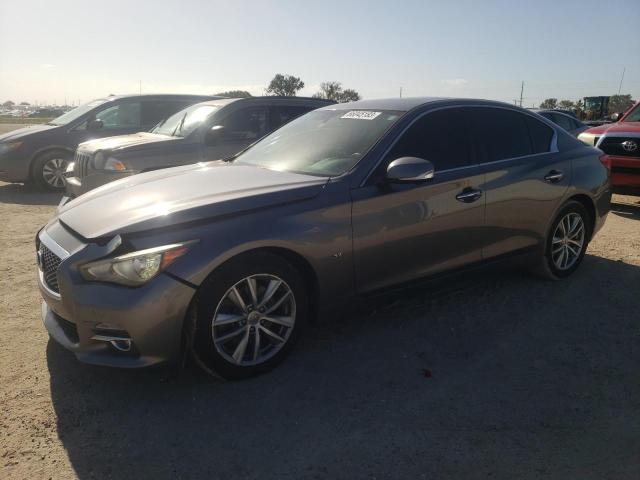 Infiniti Q50 base (2015)