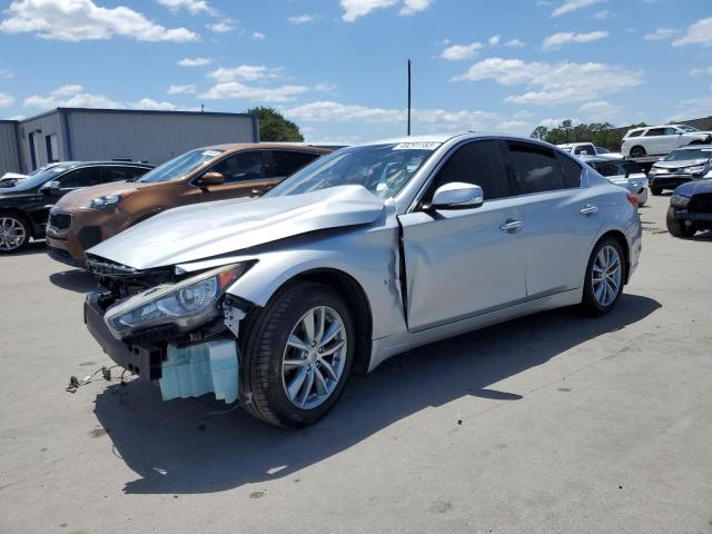 Infiniti Q50 base (2015)