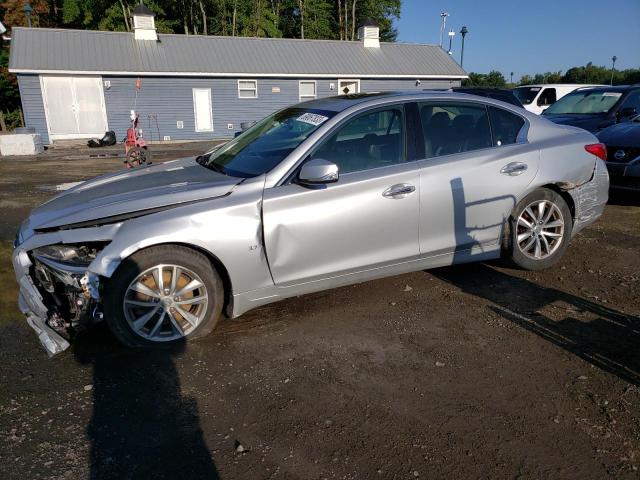 Infiniti Q50 base (2015)
