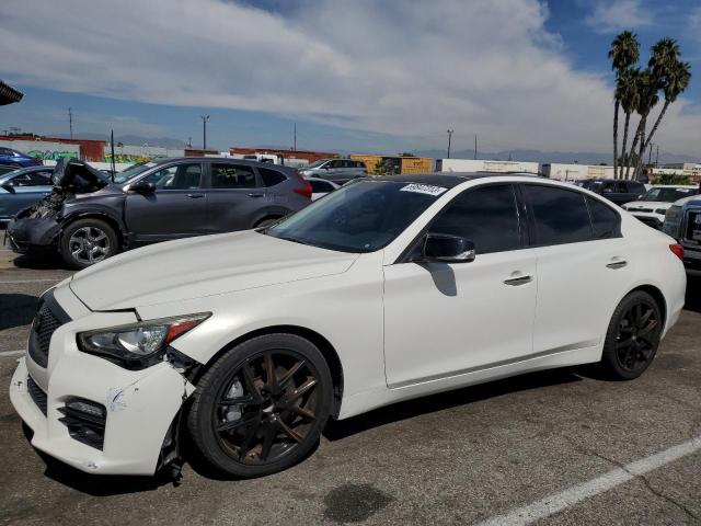 Infiniti Q50 base (2015)