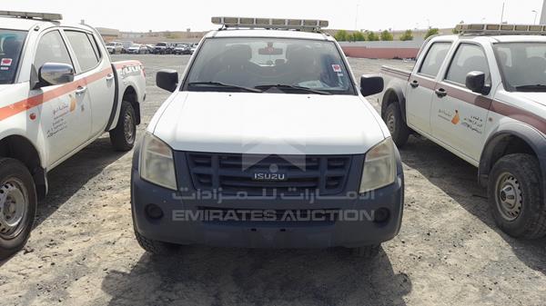 Isuzu D (0)