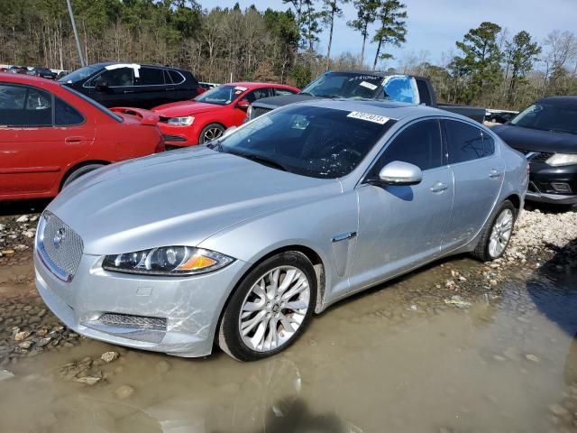 Jaguar Xf (2013)