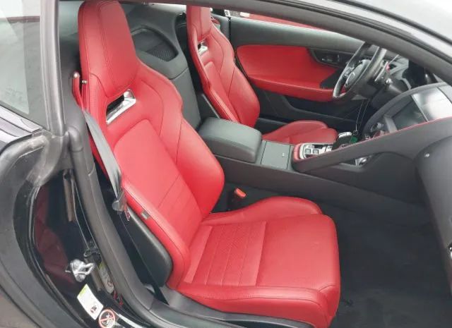 Jaguar F-type 2019