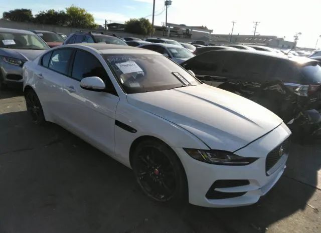 Jaguar Xe (2020)