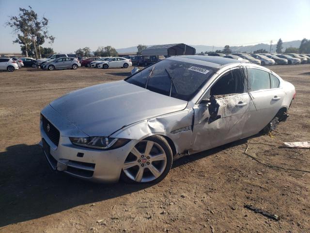 Jaguar Xe prestig (2017)
