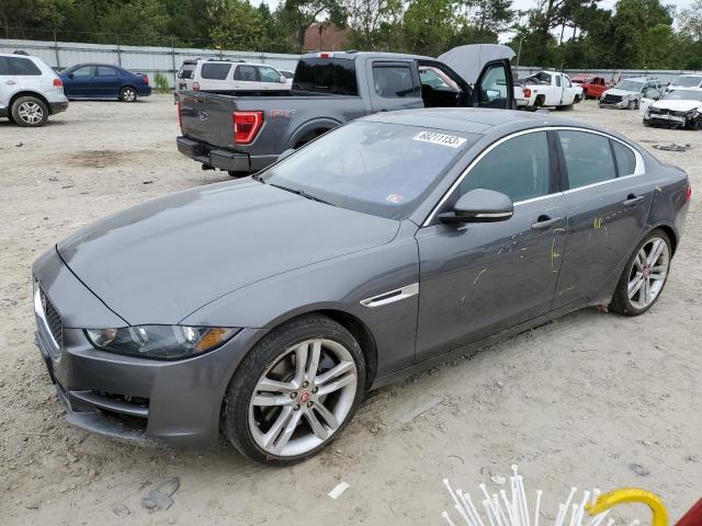 Jaguar Xe prestig (2017)