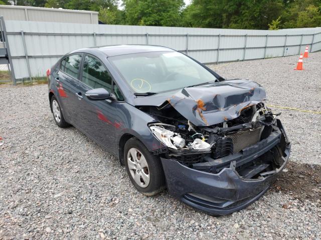 Kia Forte lx (2015)