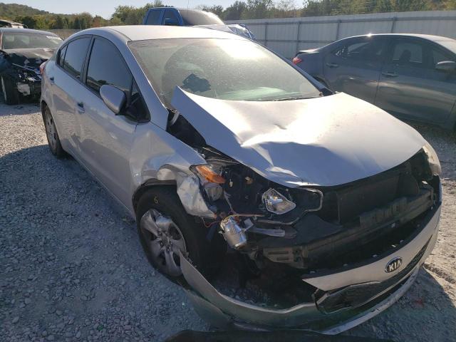 Kia Forte lx (2015)
