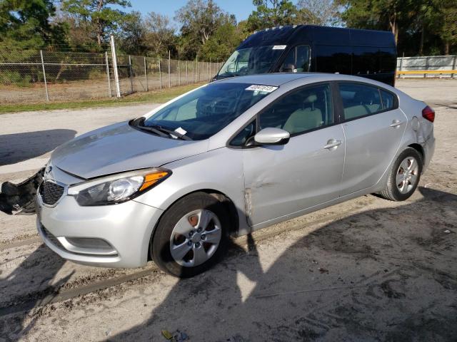 Kia Forte lx (2016)