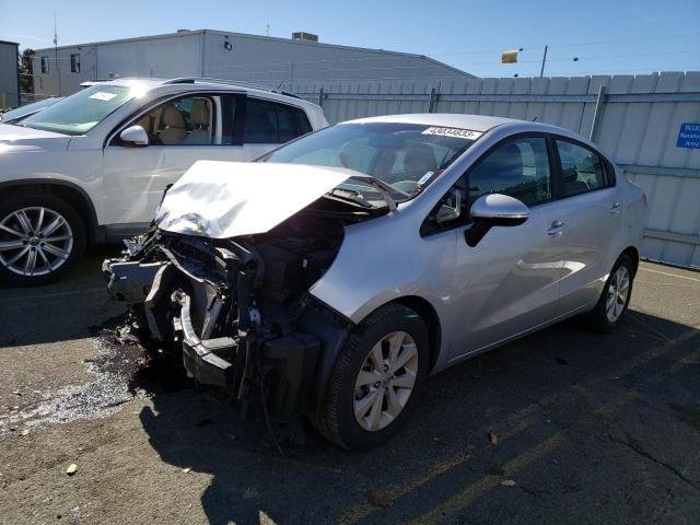 Kia Rio ex (2013)
