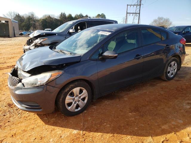 Kia Forte lx (2015)