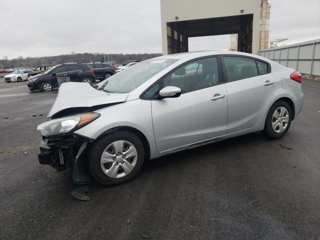 Kia Forte lx (2015)