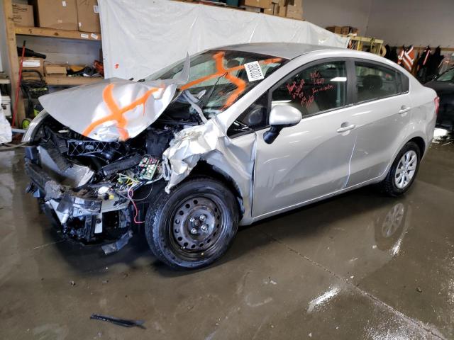 Kia Rio ex (2013)