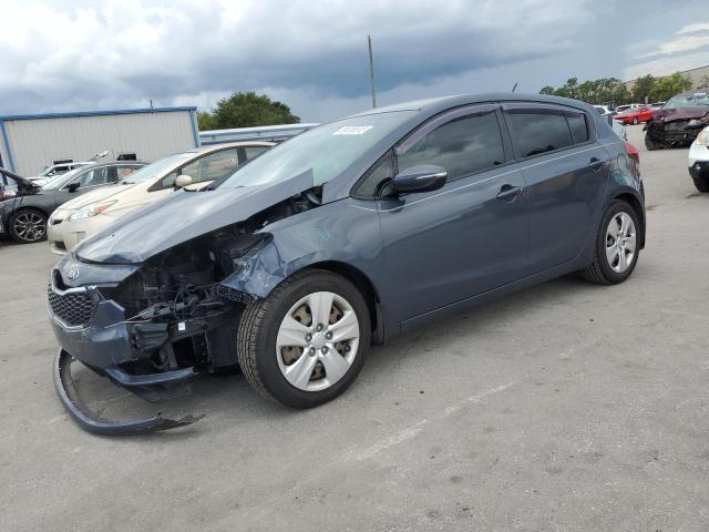 Kia Forte lx (2016)
