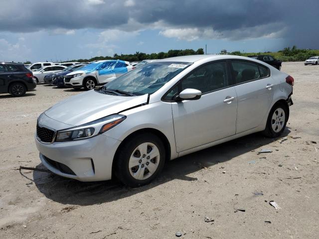 Kia Forte lx (2017)