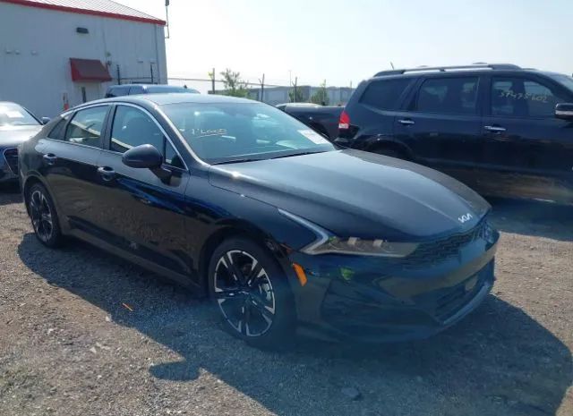 Kia K5 (2023)