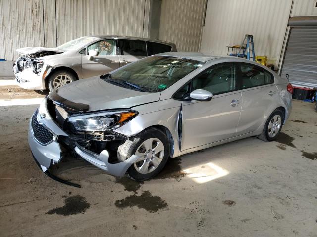 Kia Forte lx (2015)