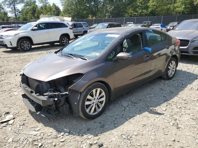 Kia Forte lx (2015)