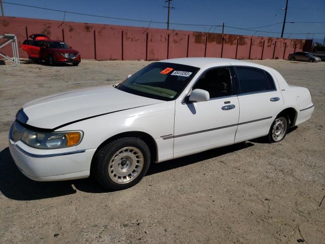 Lincoln Town car e (2000)