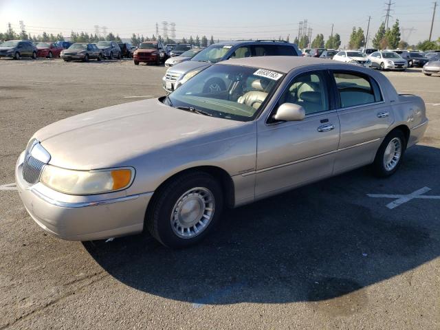Lincoln Town car e (2001)