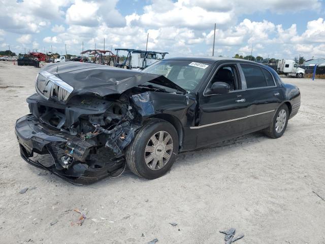 Lincoln Town car e (2004)