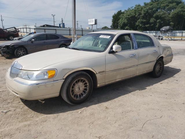 Lincoln Town car c (1999)