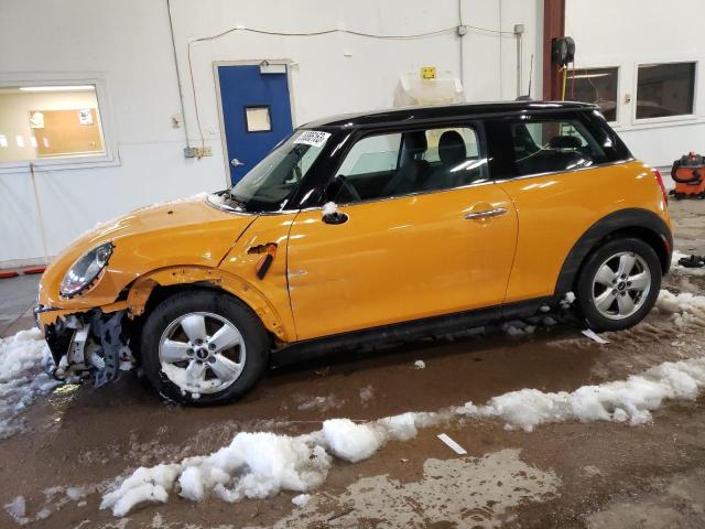 Mini Cooper (2015)
