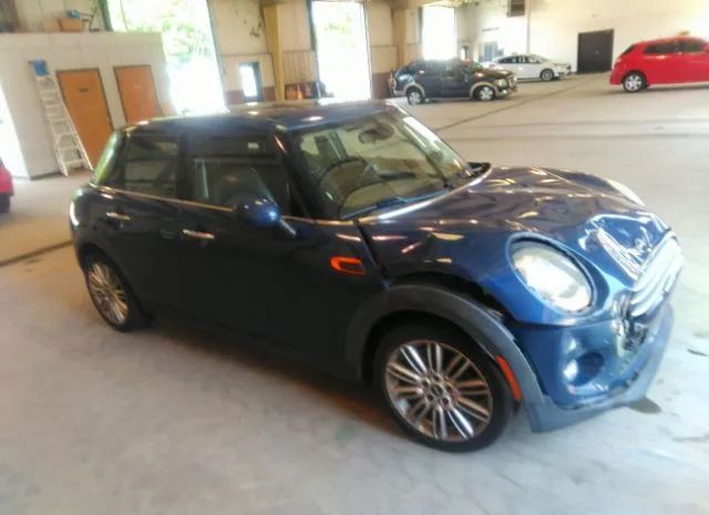 Mini Cooper hardtop 4 door (2015)
