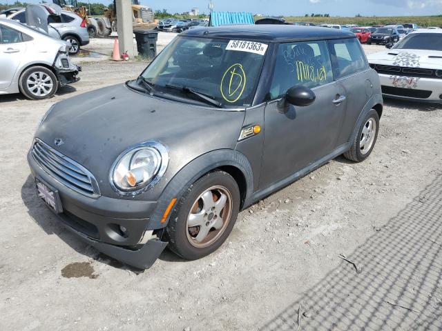 Mini Cooper (2010)