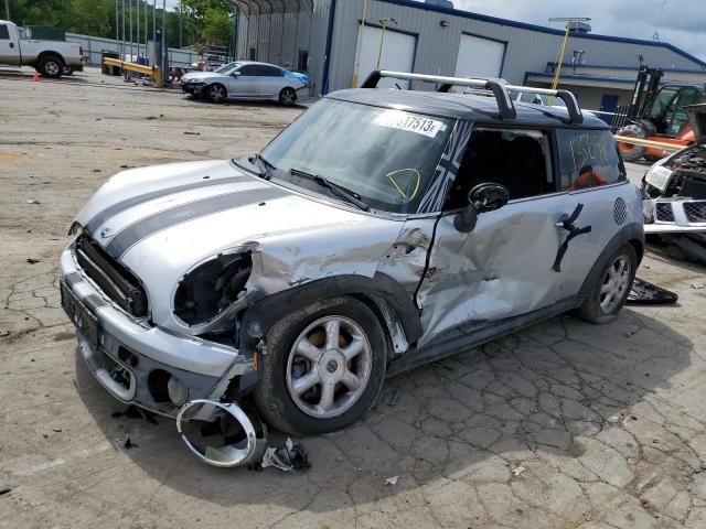 Mini Cooper (2010)