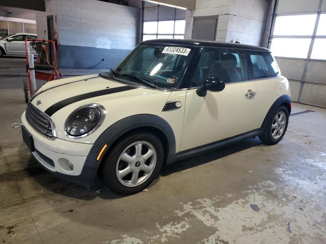 Mini Cooper (2010)