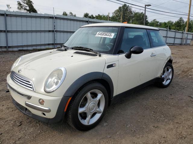 Mini Cooper (2003)