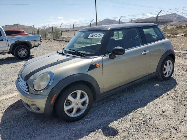 Mini Cooper (2010)