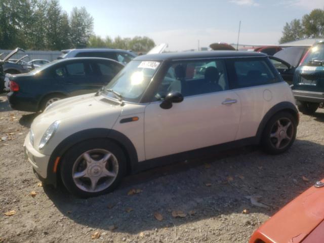 Mini Cooper (2003)