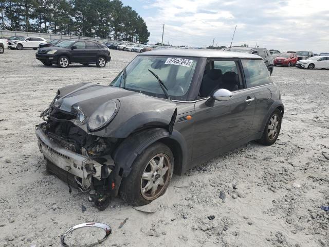 Mini Cooper (2006)