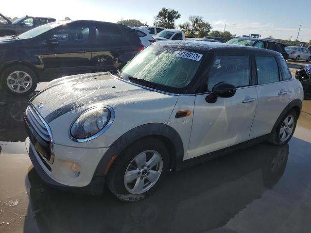 Mini Cooper (2015)