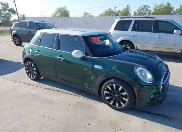 Mini Cooper hardtop 4 door (2015)