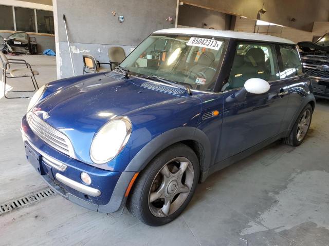 Mini Cooper (2004)