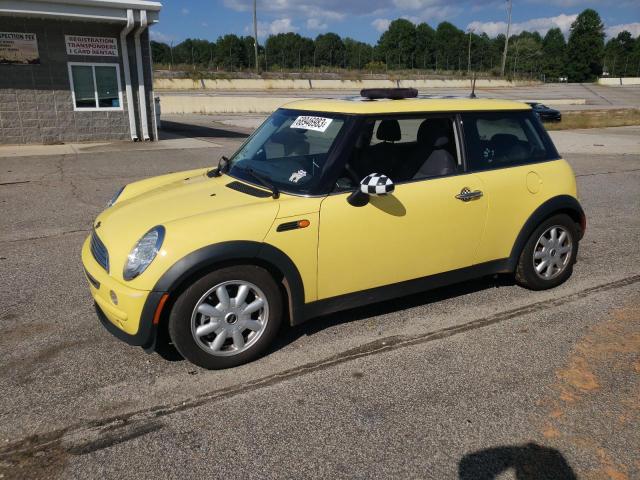 Mini Cooper (2004)