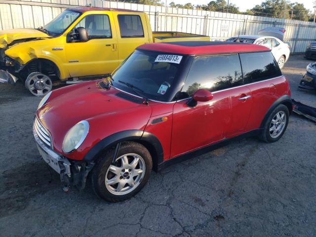 Mini Cooper (2006)