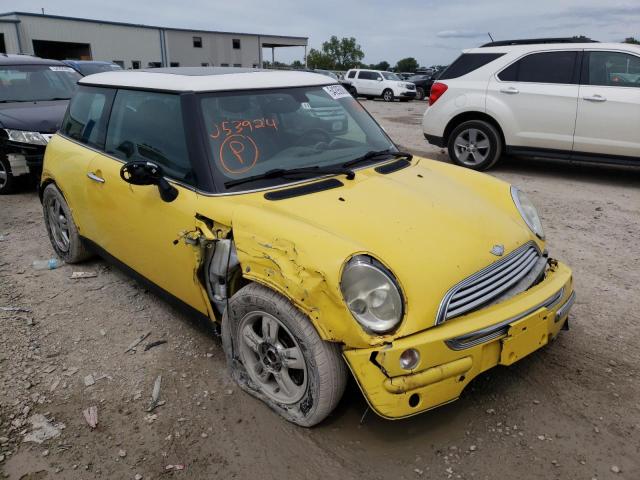 Mini Cooper (2004)