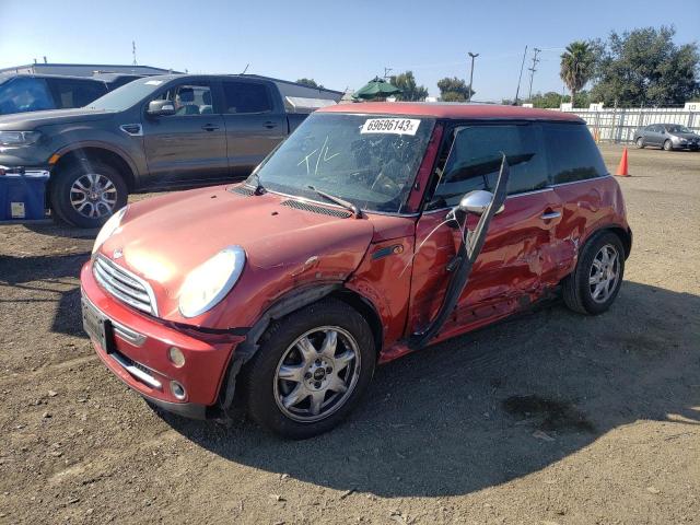 Mini Cooper (2006)